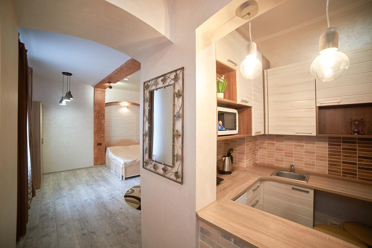 Apartment On Horodotska Street Лвив Екстериор снимка